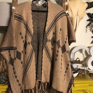 Daytrip poncho/wrap